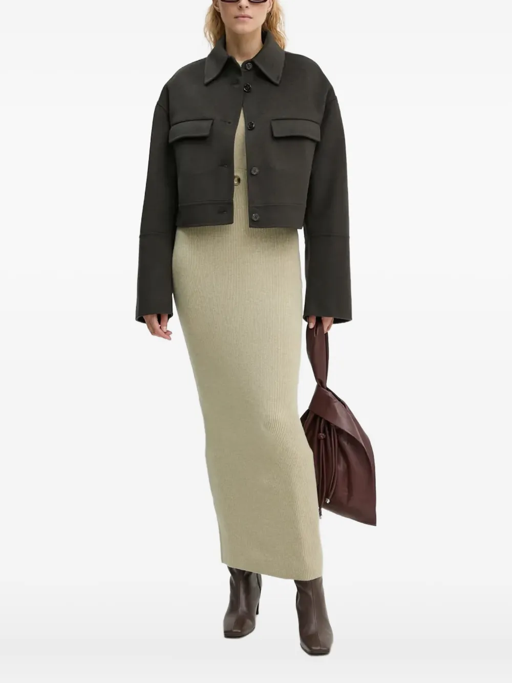 Куртка с застегивающимися на пуговицы карманами-клапанами Nanushka, серый
Куртка с застегивающимися на пуговицы карманами-клапанами Nanushka, серый