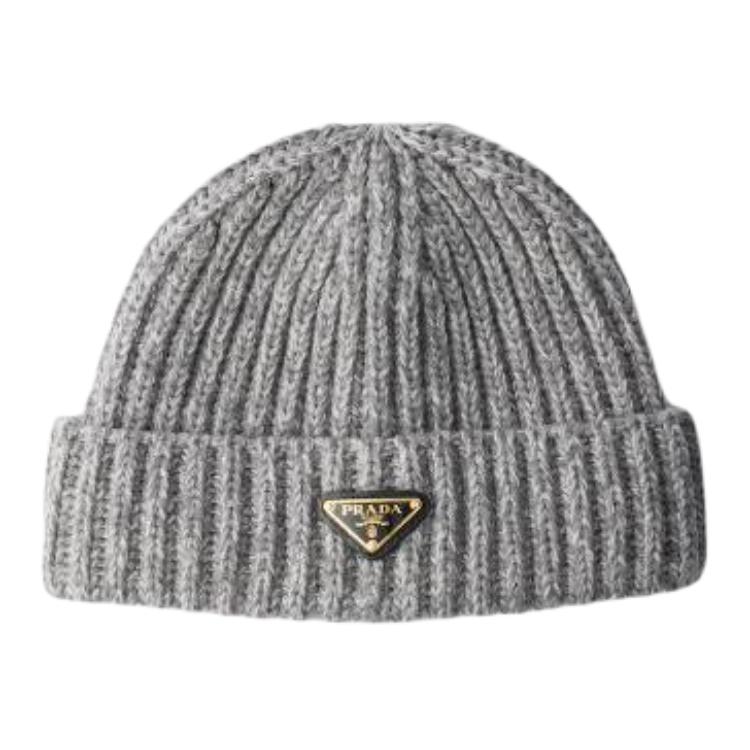 Шапка с эмалированным треугольным логотипом Prada, серый
Шапка с эмалированным треугольным логотипом Prada, серый