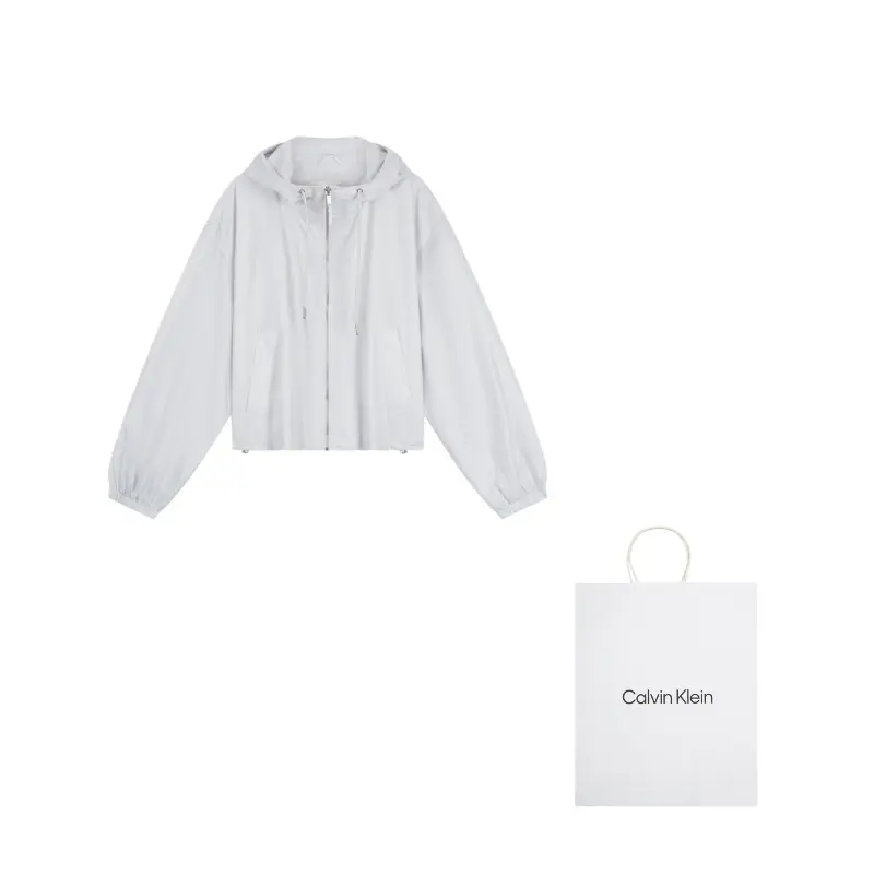 Короткое пальто женское Calvin Klein, светло-серый
Короткое пальто женское Calvin Klein, светло-серый