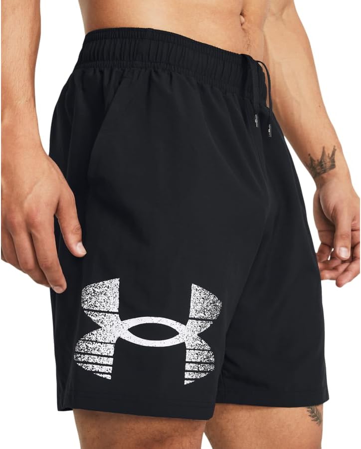 Under Armour мужские шорты Woven Graphic, (003) Black/White
Under Armour мужские шорты Woven Graphic, (003) Black/White