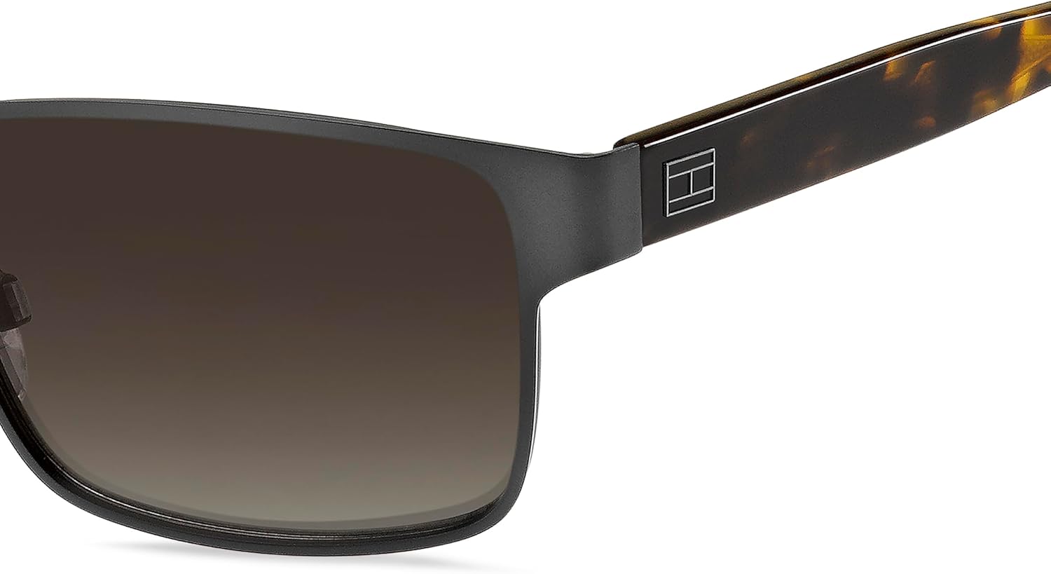 Мужские спортивные солнцезащитные очки Tommy Hilfiger, Svk/Ha Mtruth Blk
Мужские спортивные солнцезащитные очки Tommy Hilfiger, Svk/Ha Mtruth Blk