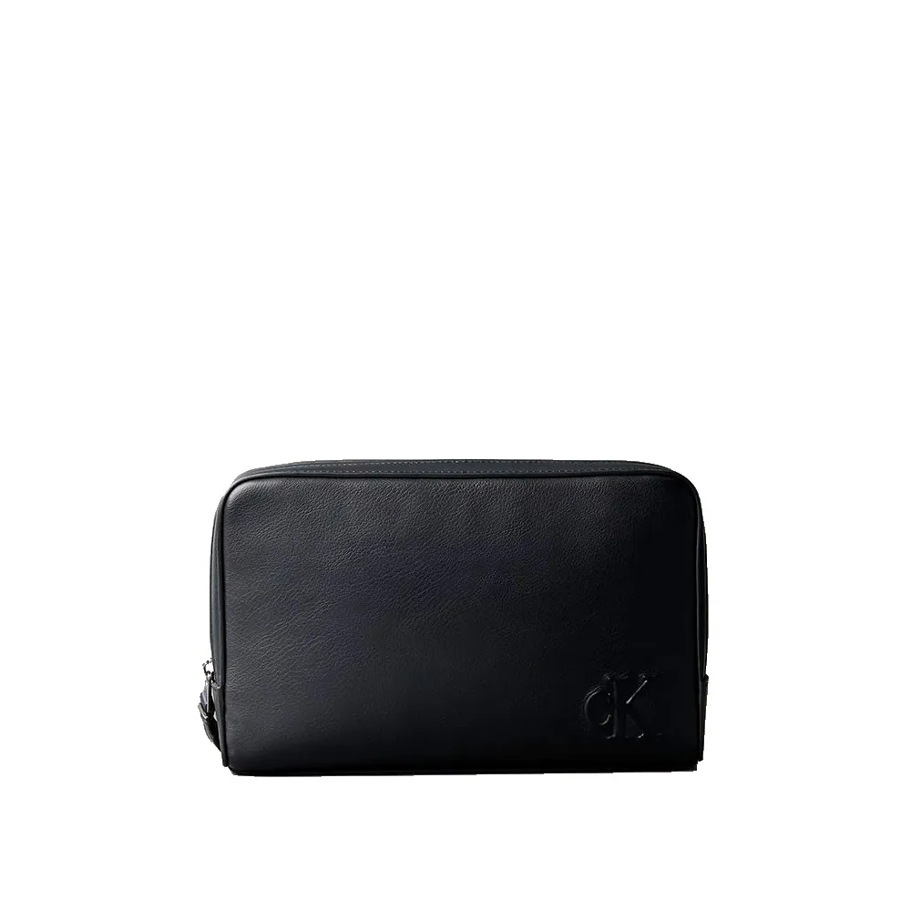 Кошелек Calvin Klein Bold Pouch, черный
Кошелек Calvin Klein Bold Pouch, черный