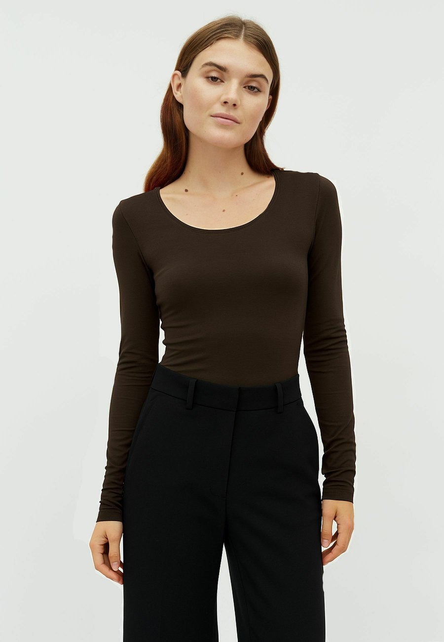 Топ mbyM ANNA, Java/Brown
Топ mbyM ANNA, Java/Brown