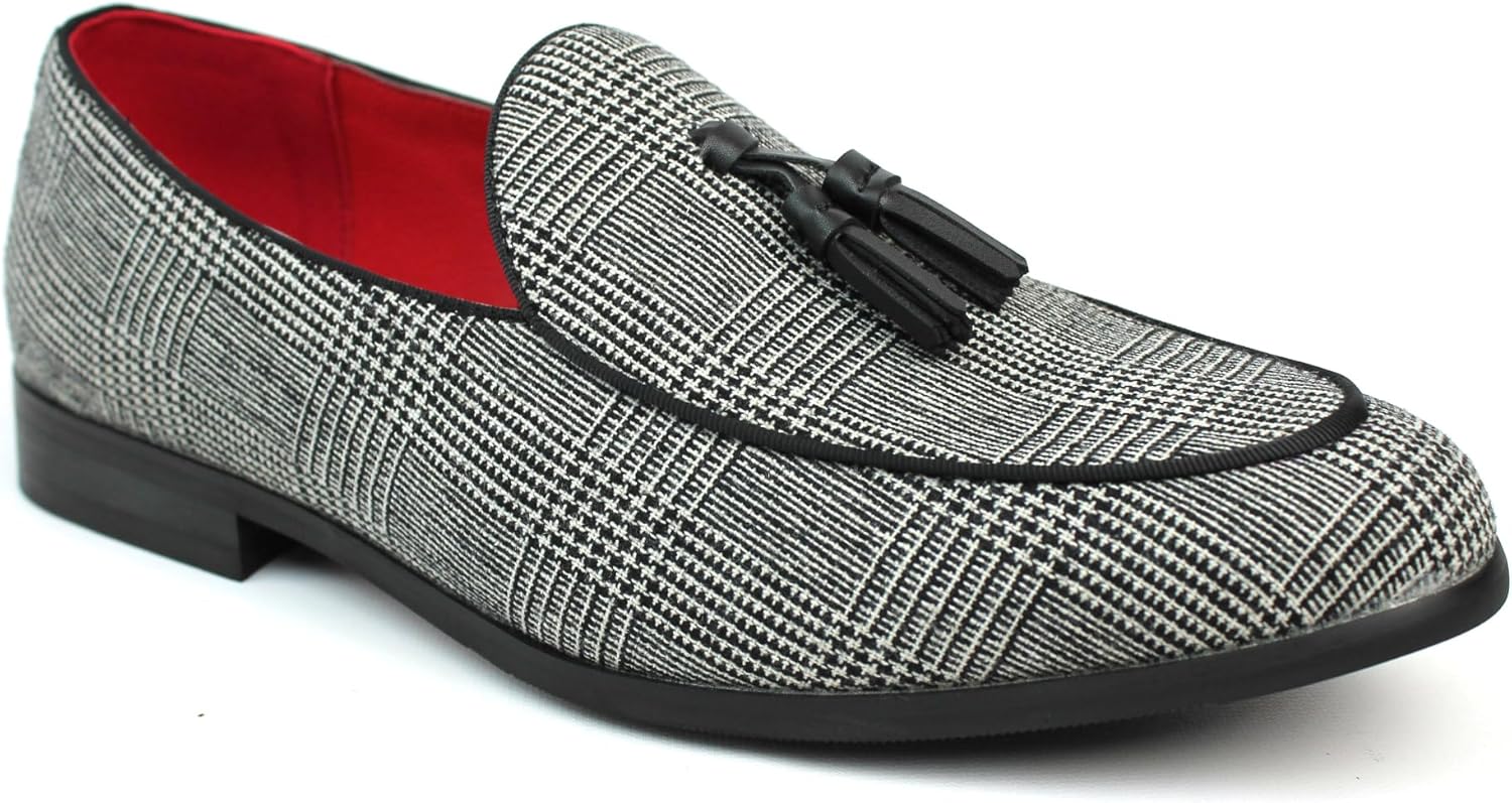 Мужские лоферы с кисточками из натуральной кожи Azar Man, серый
Мужские лоферы с кисточками из натуральной кожи Azar Man, серый