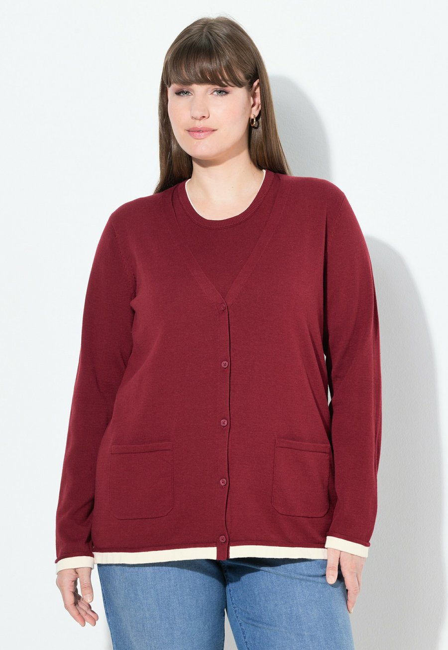 Кардиган Ulla Popken CONTRAST , Dark Cherry Red/Red
Кардиган Ulla Popken CONTRAST , Dark Cherry Red/Red