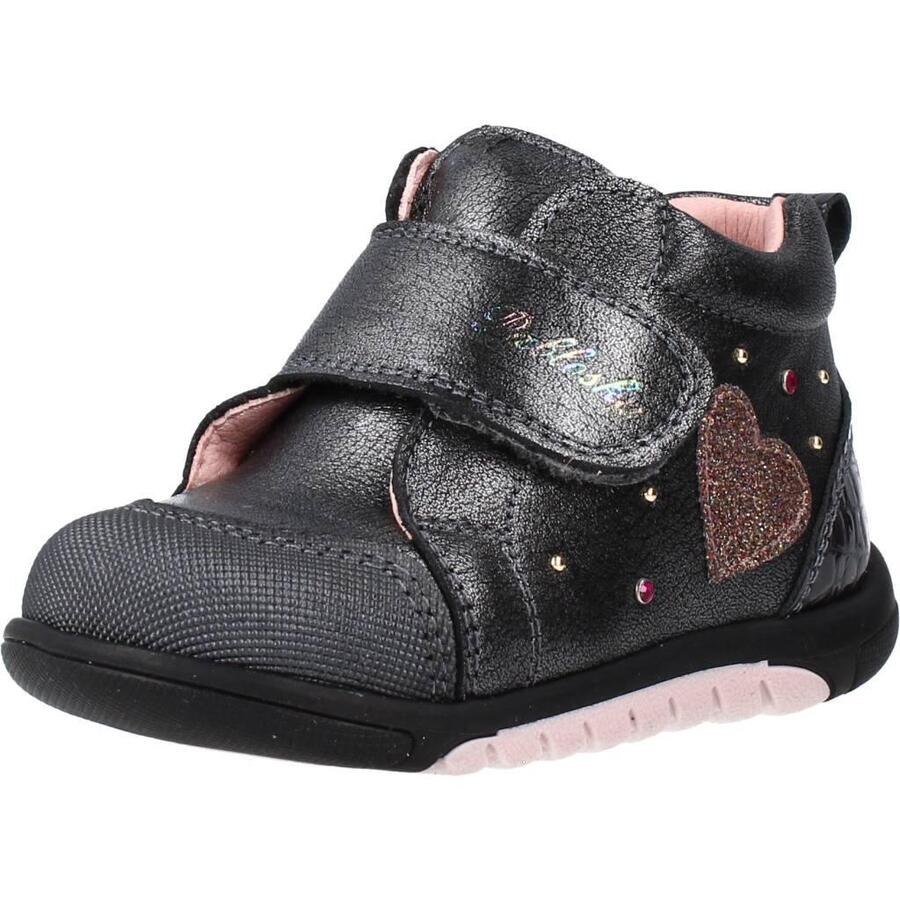 Кроссовки Pablosky модель 001852 цвет серебро
Кроссовки Pablosky модель 001852 цвет серебро