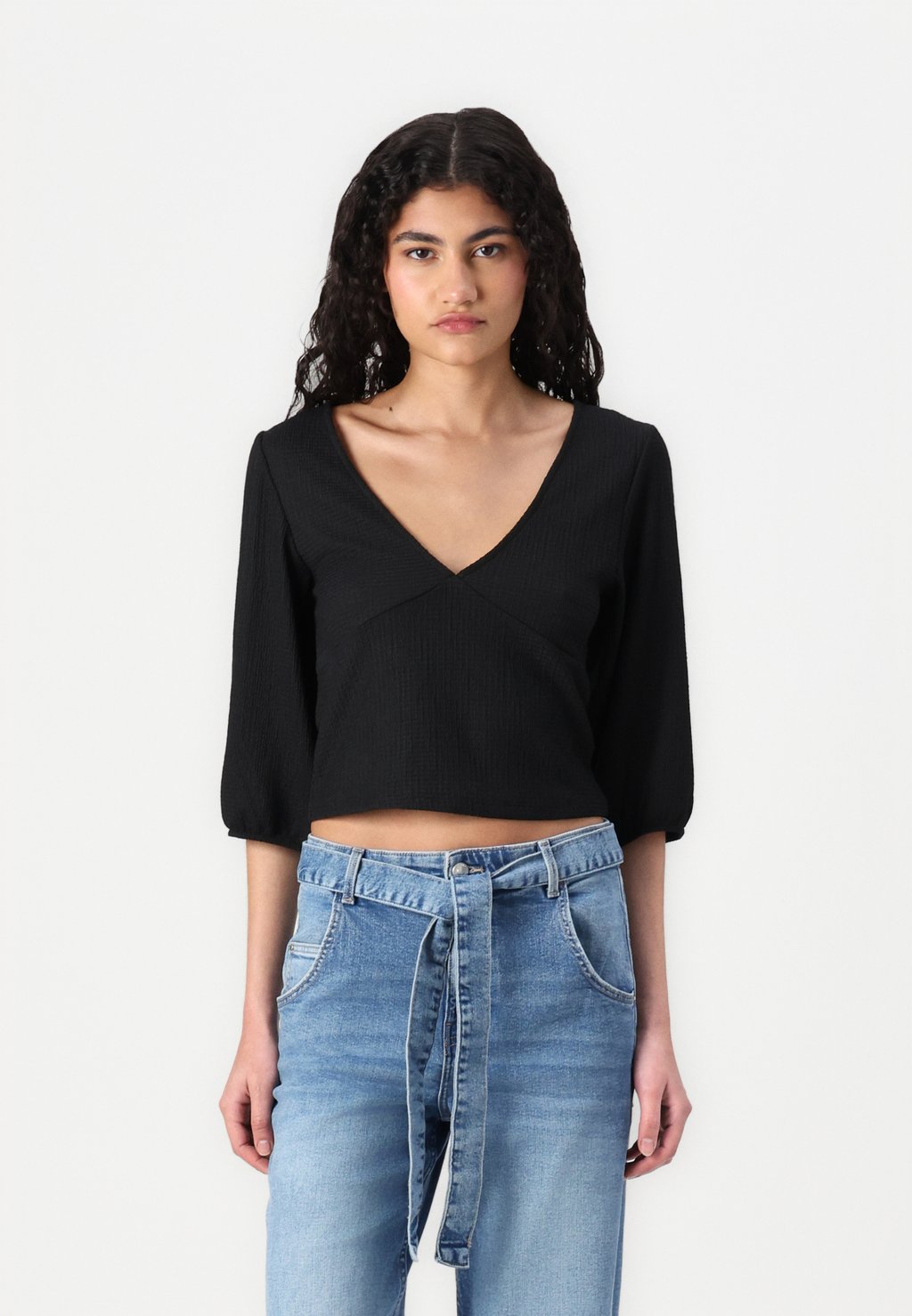 Базовая футболка PCFESS Pieces, черный
Базовая футболка PCFESS Pieces, черный