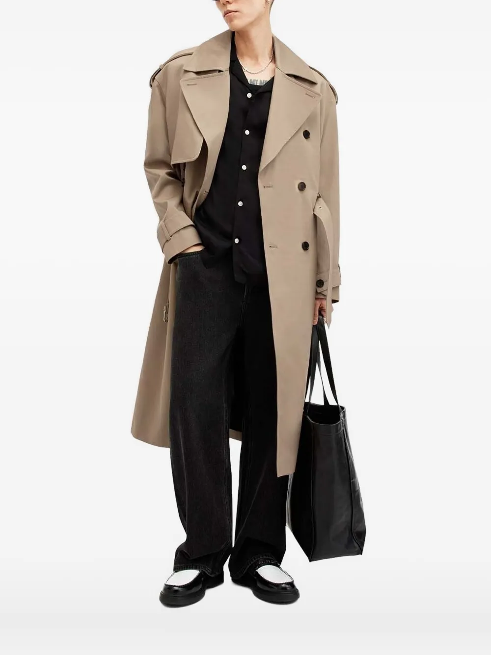 Двубортный тренчкот с поясом AllSaints, нейтральный
Двубортный тренчкот с поясом AllSaints, нейтральный