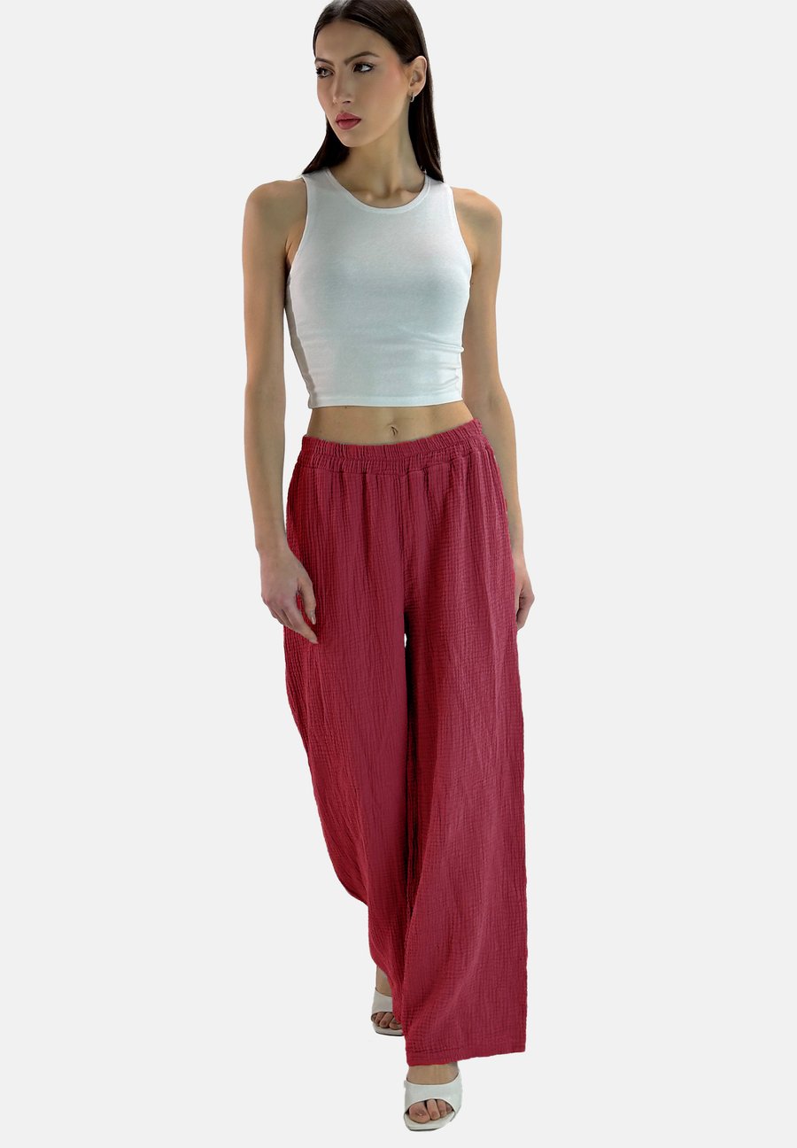 Брюки Elara MOUSELINE, Rot/Bordeaux
Брюки Elara MOUSELINE, Rot/Bordeaux