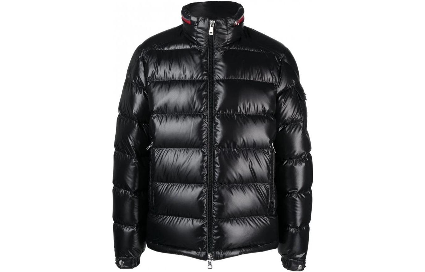 Стеганая куртка Борна Moncler, черный
Стеганая куртка Борна Moncler, черный