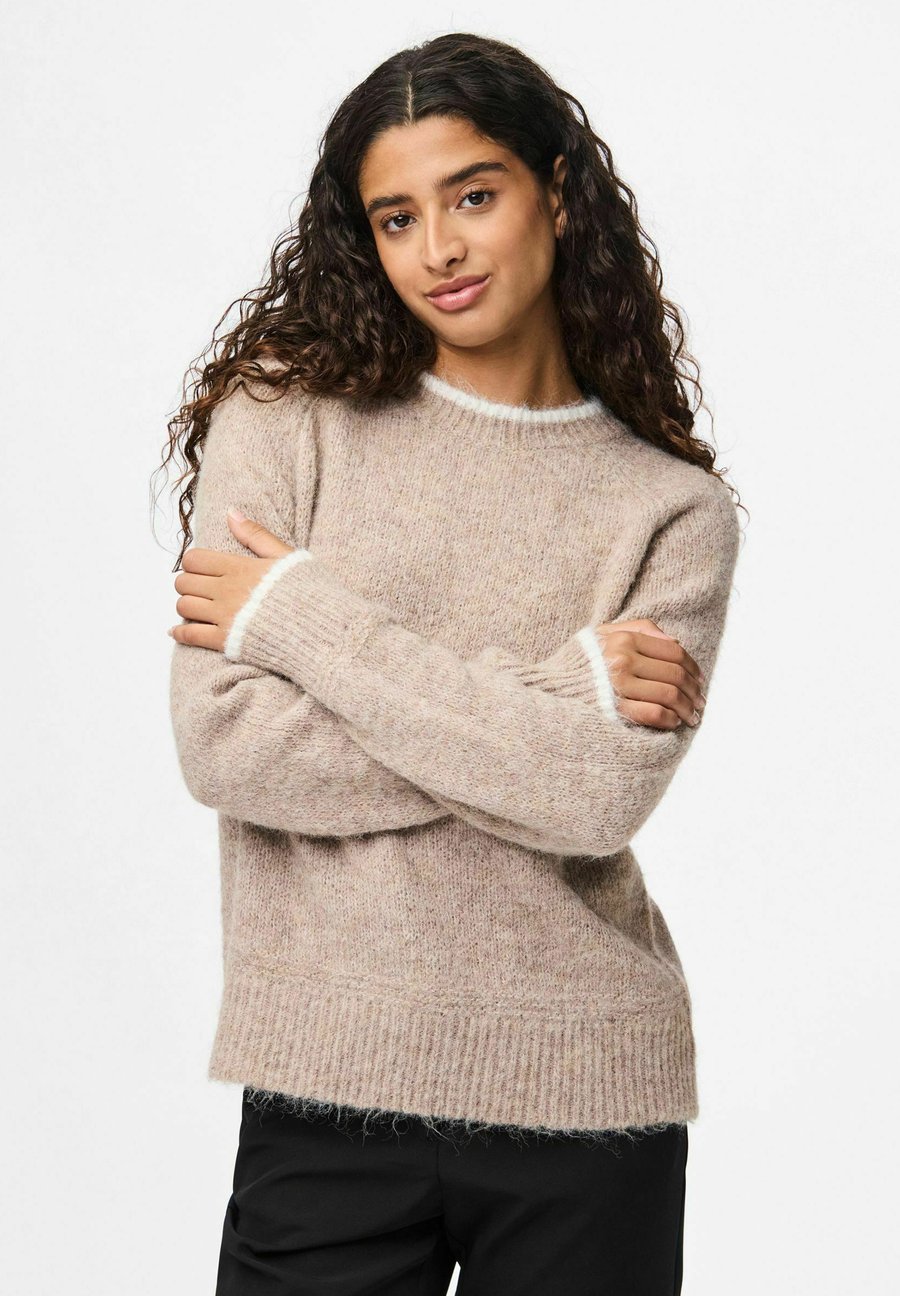 Джемпер Pieces PCIVY, Greige/Light Brown
Джемпер Pieces PCIVY, Greige/Light Brown
