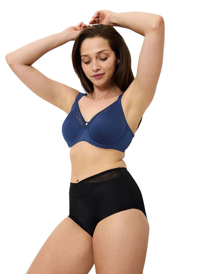 Triumph Бюстгальтер на косточках "True Shape Sensation" темно-синего цвета
Triumph Бюстгальтер на косточках "True Shape Sensation" темно-синего цвета