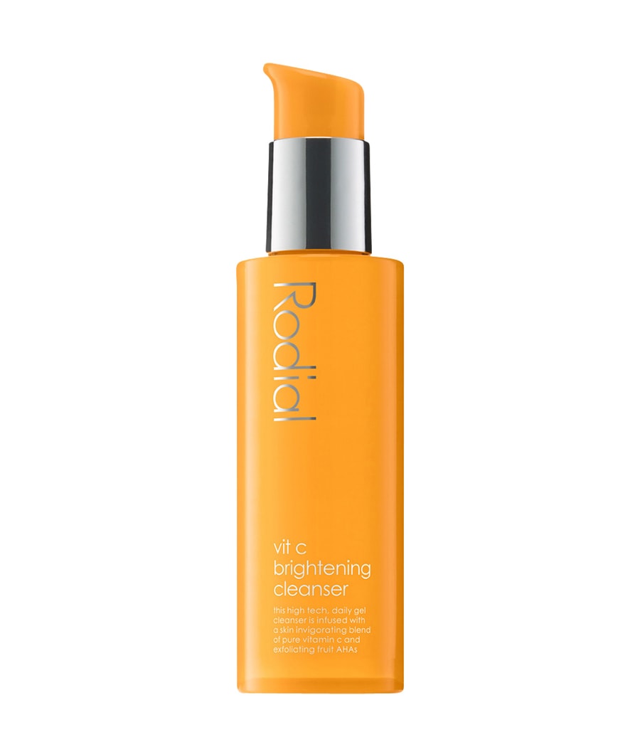 Очищающий гель Rodial Vit C Brightening Cleanser, 135 ml
Очищающий гель Rodial Vit C Brightening Cleanser, 135 ml