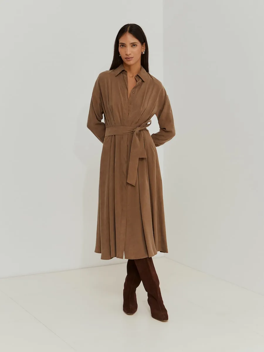 Длинное платье-рубашка с поясом Lion of Porches, коричневый
Длинное платье-рубашка с поясом Lion of Porches, коричневый