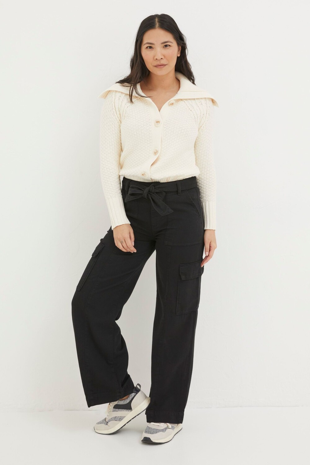 Боди Fatface с поясом Fat Face, черный
Боди Fatface с поясом Fat Face, черный