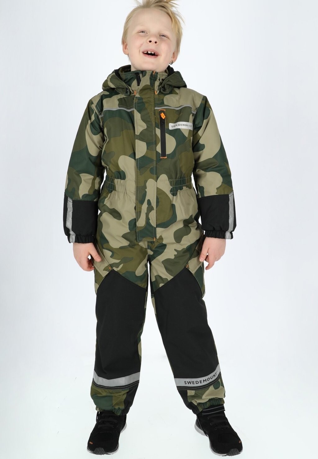 Комбинезон зимний NARVIK OVERALL 2 0 JR Swedemount, оливковый
Комбинезон зимний NARVIK OVERALL 2 0 JR Swedemount, оливковый