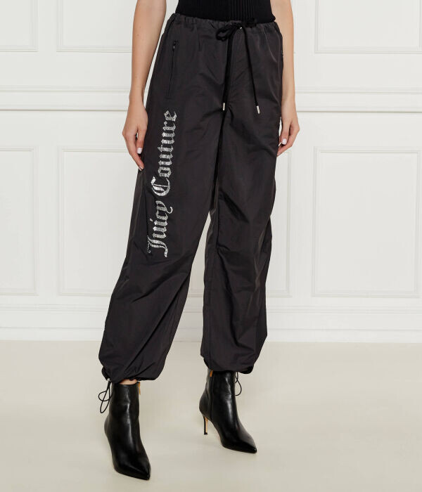 Спортивные штаны женские Juicy Couture объемные с надписью, черный
Спортивные штаны женские Juicy Couture объемные с надписью, черный