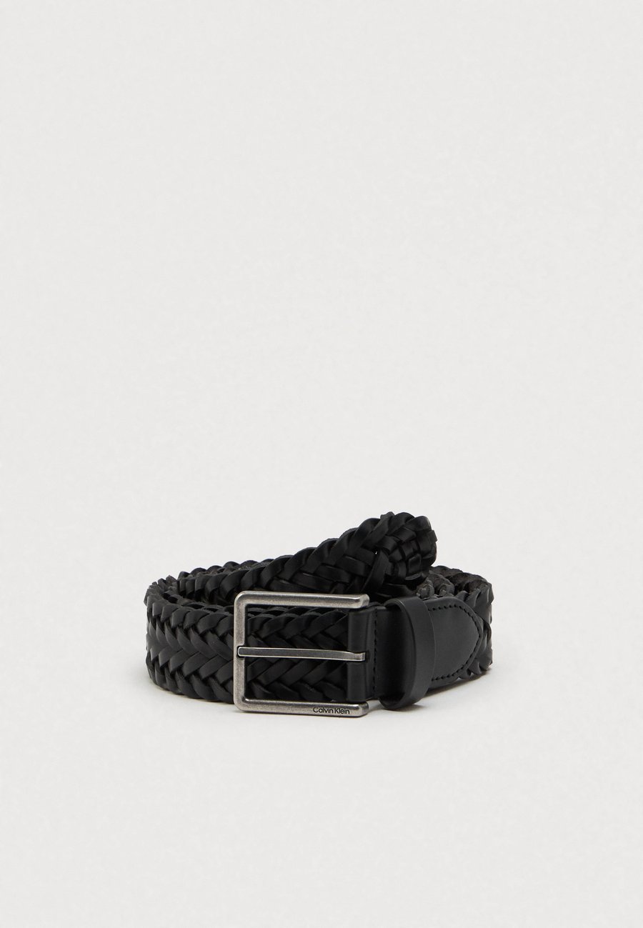 Ремень Calvin Klein WARMTH BUCKLE BRAIDED, Black/Antique Silver-Coloured/Black
Ремень Calvin Klein WARMTH BUCKLE BRAIDED, Black/Antique Silver-Coloured/Black