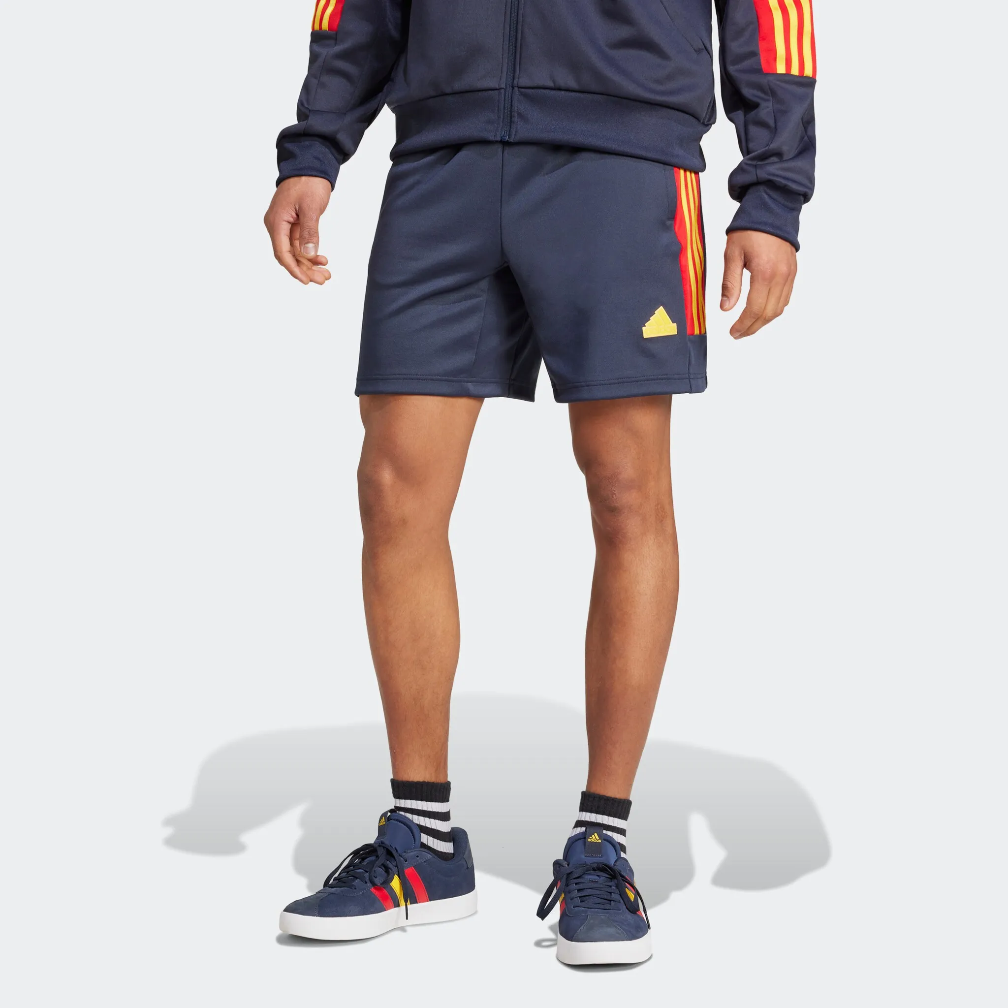 Adidas Sportswear Шорты "M TIRO NTPK SHO" (1 шт.), цвет Legend Ink / Better Scarlet / Bold Gold
Adidas Sportswear Шорты "M TIRO NTPK SHO" (1 шт.), цвет Legend Ink / Better Scarlet / Bold Gold