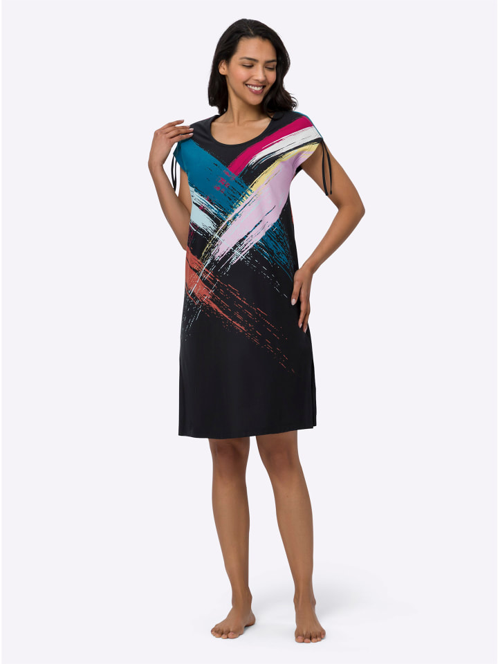 Летнее платье черного цвета Sieh an!
Летнее платье черного цвета Sieh an!