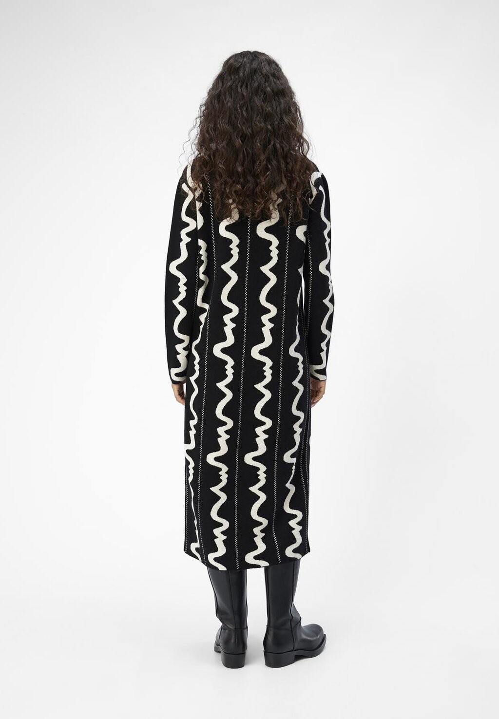 Платье-джемпер OBJRAY DRESS Object, черный
Платье-джемпер OBJRAY DRESS Object, черный