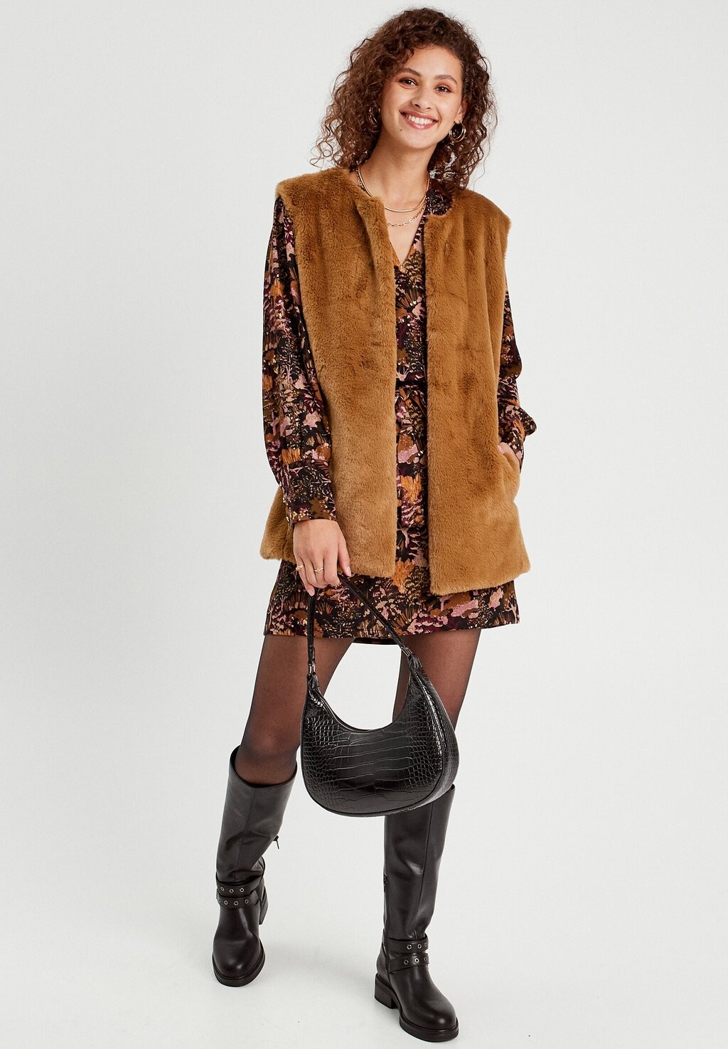 Повседневное платье Cache Cache, черный
Повседневное платье Cache Cache, черный