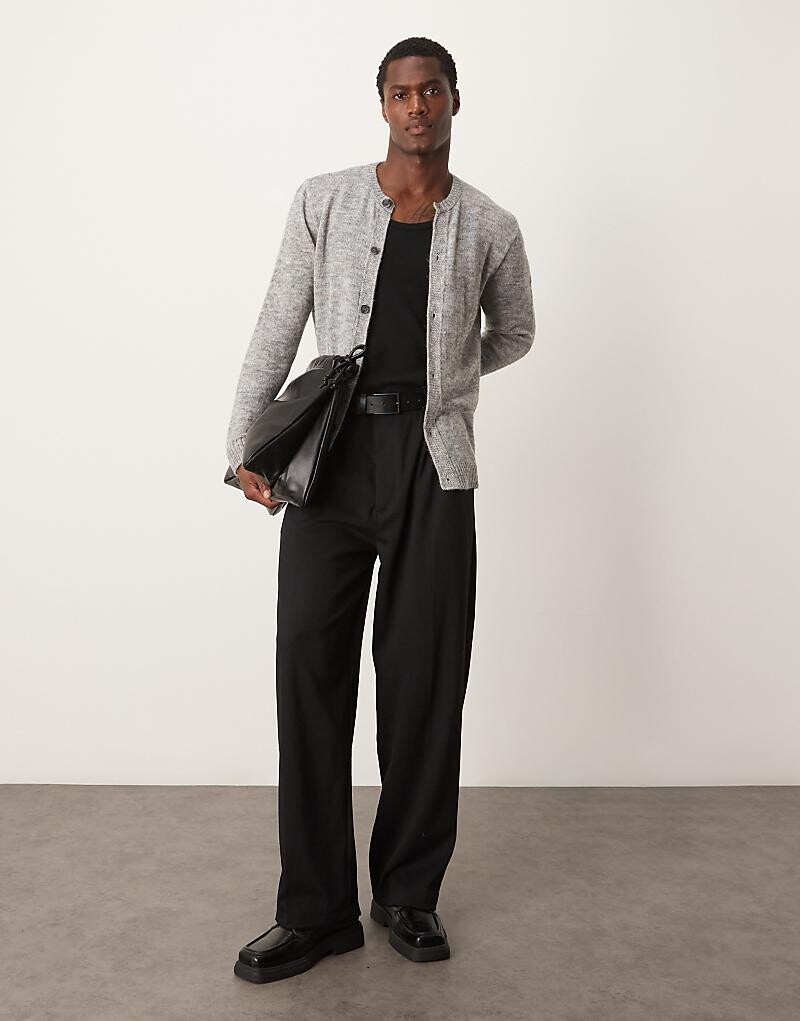 ASOS DESIGN – Серый вязаный кардиган
ASOS DESIGN – Серый вязаный кардиган