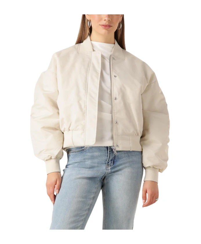 Короткая куртка-бомбер песочного цвета. My Essential Wardrobe, белый
Короткая куртка-бомбер песочного цвета. My Essential Wardrobe, белый