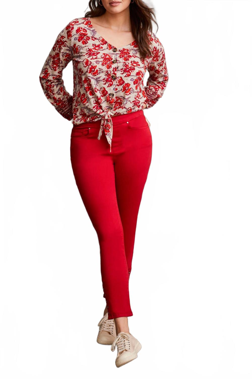 Длинный топ с V-образным вырезом в алой расцветке TRIBAL, Scarlet
Длинный топ с V-образным вырезом в алой расцветке TRIBAL, Scarlet