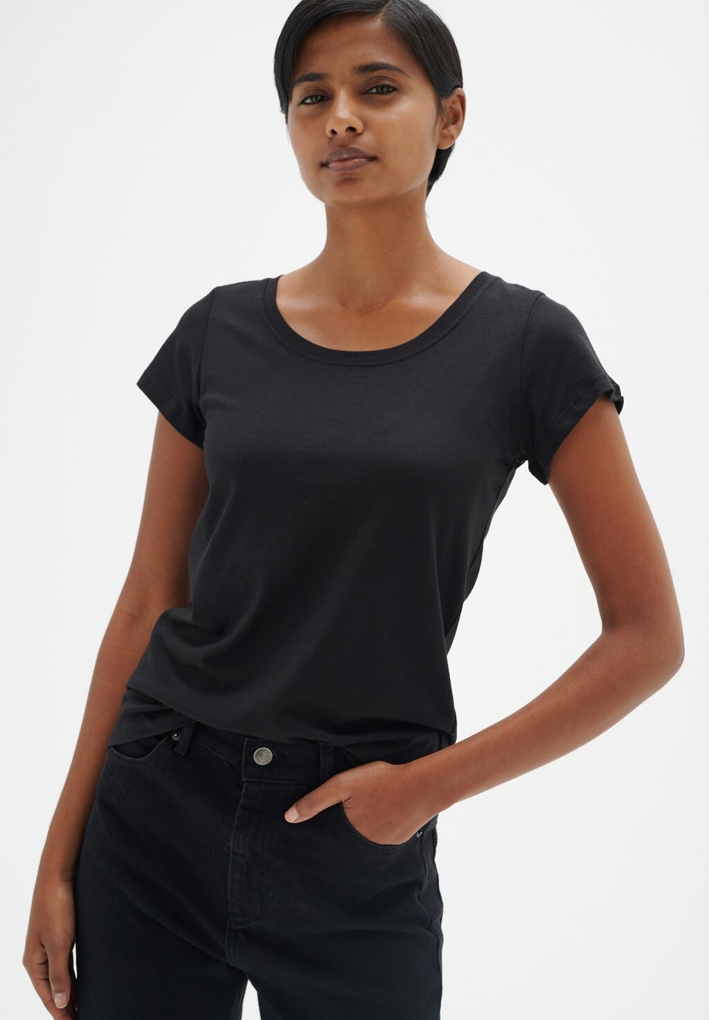 Футболка базовая RENA InWear, цвет black
Футболка базовая RENA InWear, цвет black