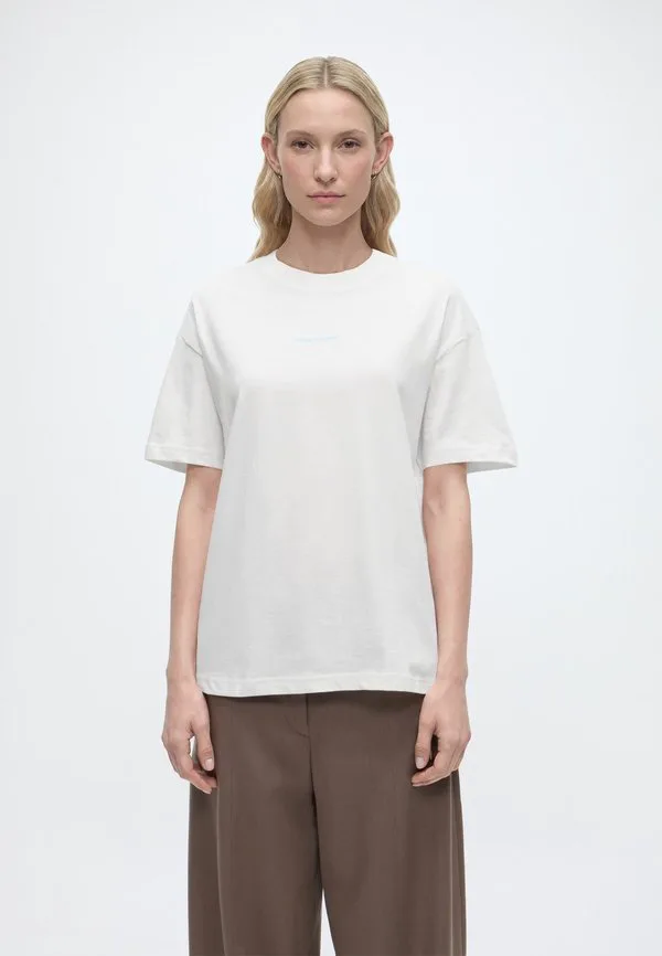 Свободный крой, футболка с принтом. Marc O'Polo Denim, Silky White, Белый, Свободный крой, футболка с принтом. Marc O'Polo Denim, Silky White
Свободный крой, футболка с принтом. Marc O'Polo Denim, Silky White, Белый, Свободный крой, футболка с принтом. Marc O'Polo Denim, Silky White