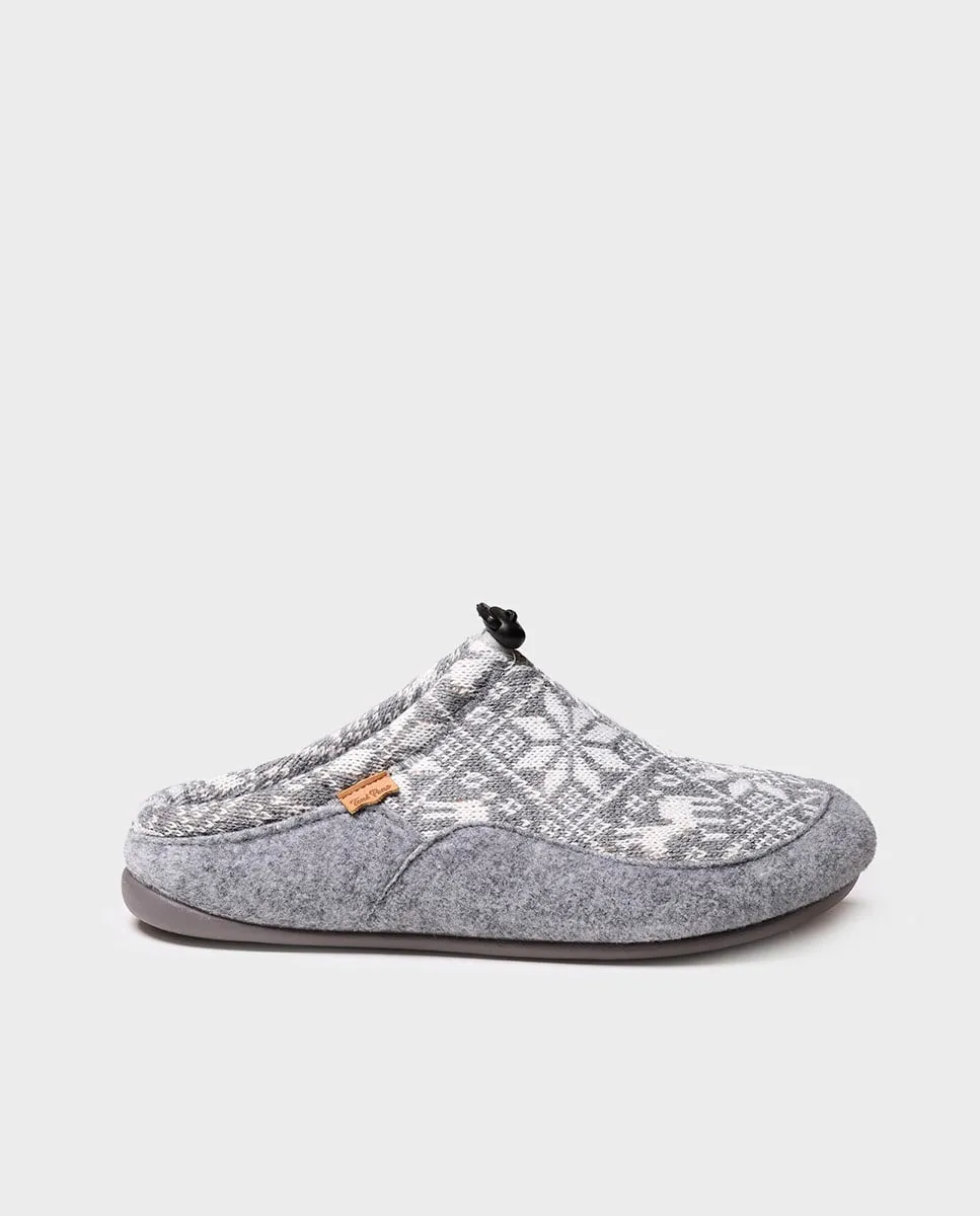 Мужские тапочки из набивной ткани Toni Pons, серый
Мужские тапочки из набивной ткани Toni Pons, серый