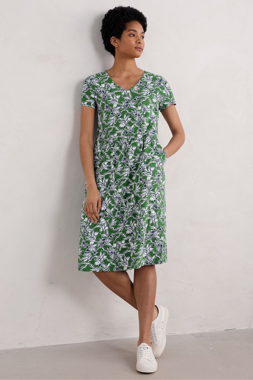 Платье из джерси с V образным вырезом, рисунок кистью Seasalt Cornwall, зеленый
Платье из джерси с V образным вырезом, рисунок кистью Seasalt Cornwall, зеленый