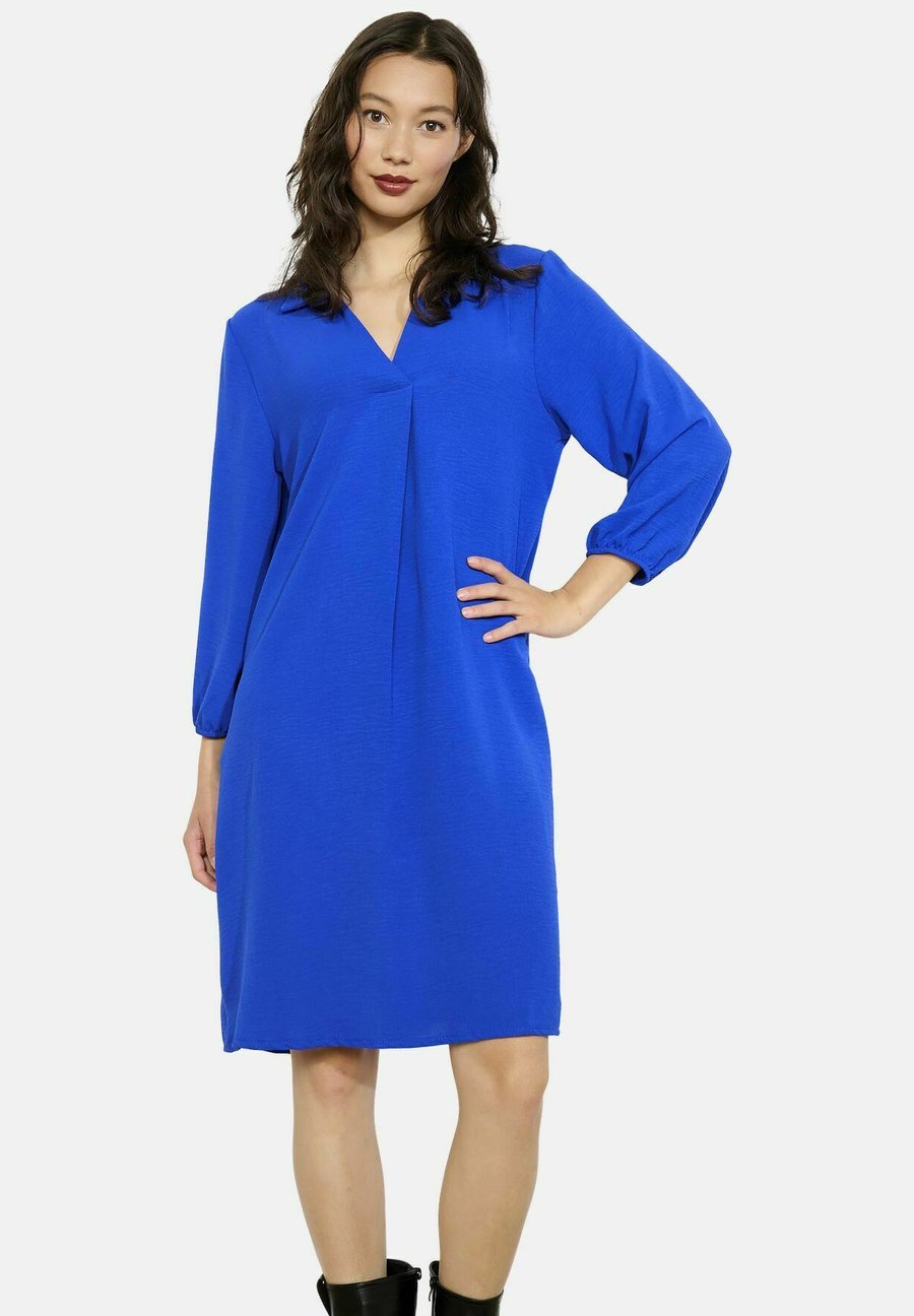 Платье LolaLiza Day dress, Electric Blue/Blue Denim
Платье LolaLiza Day dress, Electric Blue/Blue Denim