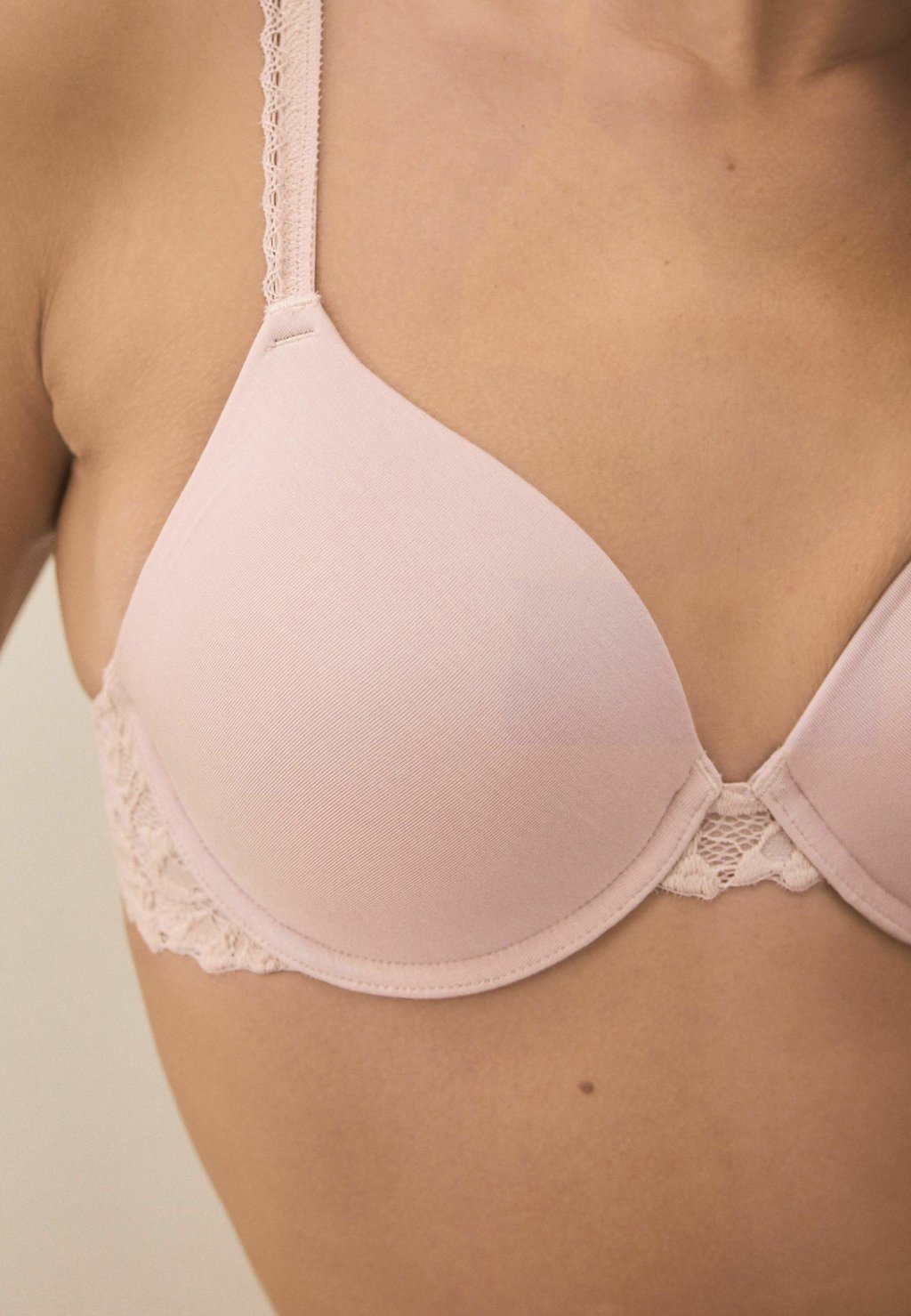 Бюстгальтер на косточках COMFORT Next, розовый
Бюстгальтер на косточках COMFORT Next, розовый