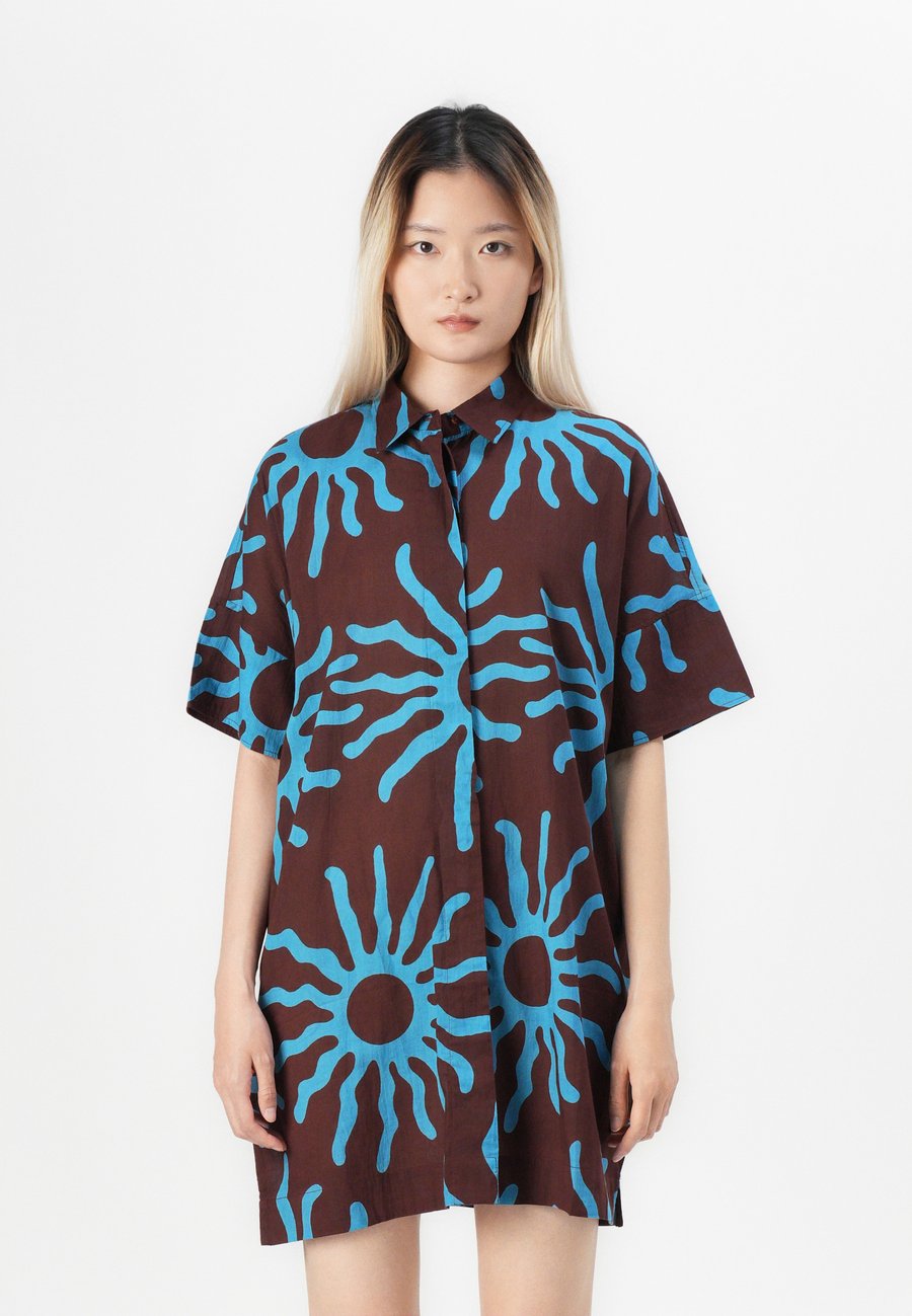 Платье PARFOIS DRESS, Multi-Coloured
Платье PARFOIS DRESS, Multi-Coloured