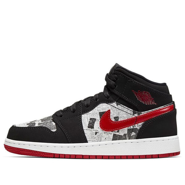 Кроссовки 1 средний размер Air Jordan, черный
Кроссовки 1 средний размер Air Jordan, черный