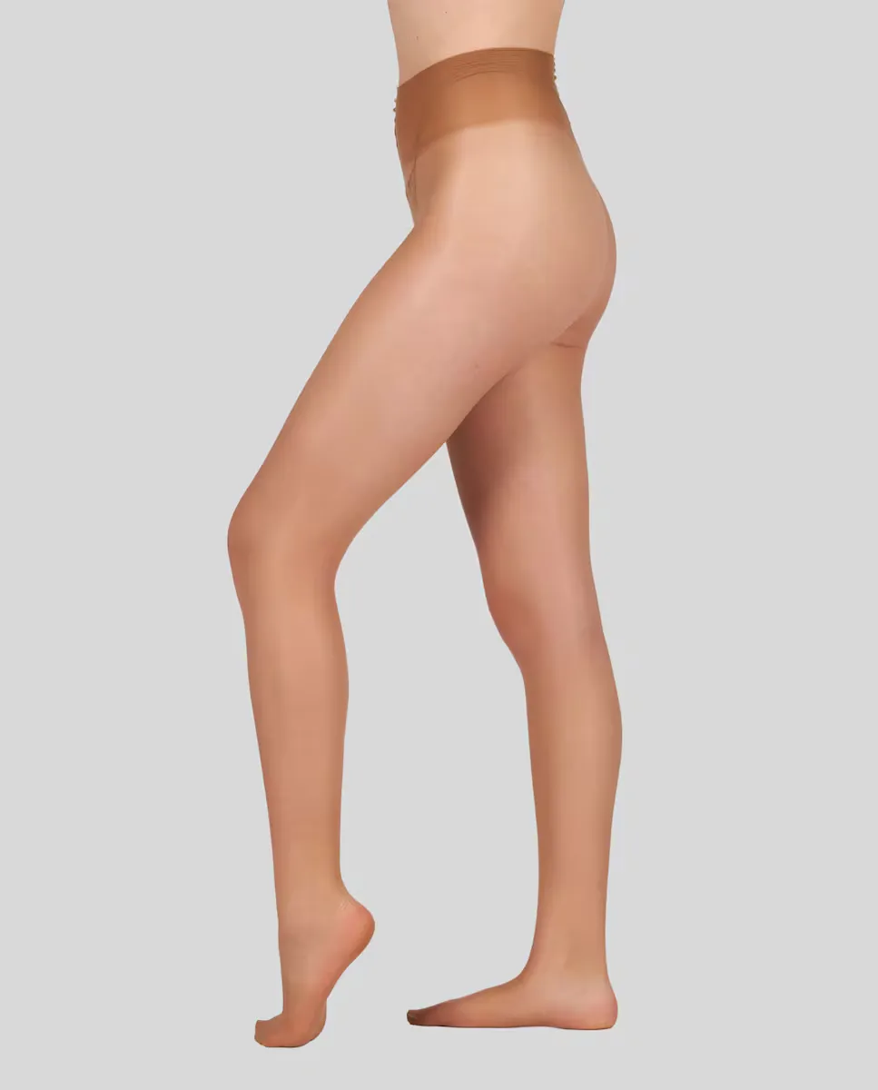 Набор из 2 женских колготок гладких 20 deniers с регулируемой талией Platino, естественный
Набор из 2 женских колготок гладких 20 deniers с регулируемой талией Platino, естественный