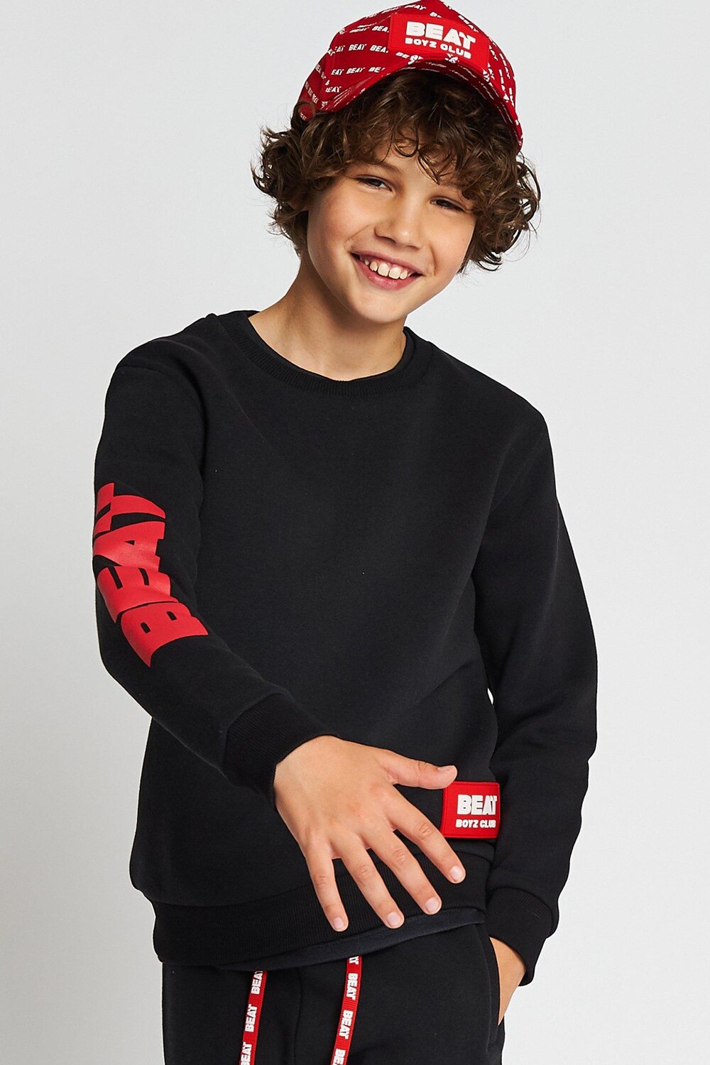 Толстовка с круглым вырезом Neutron Beat Boyz Club, черный
Толстовка с круглым вырезом Neutron Beat Boyz Club, черный