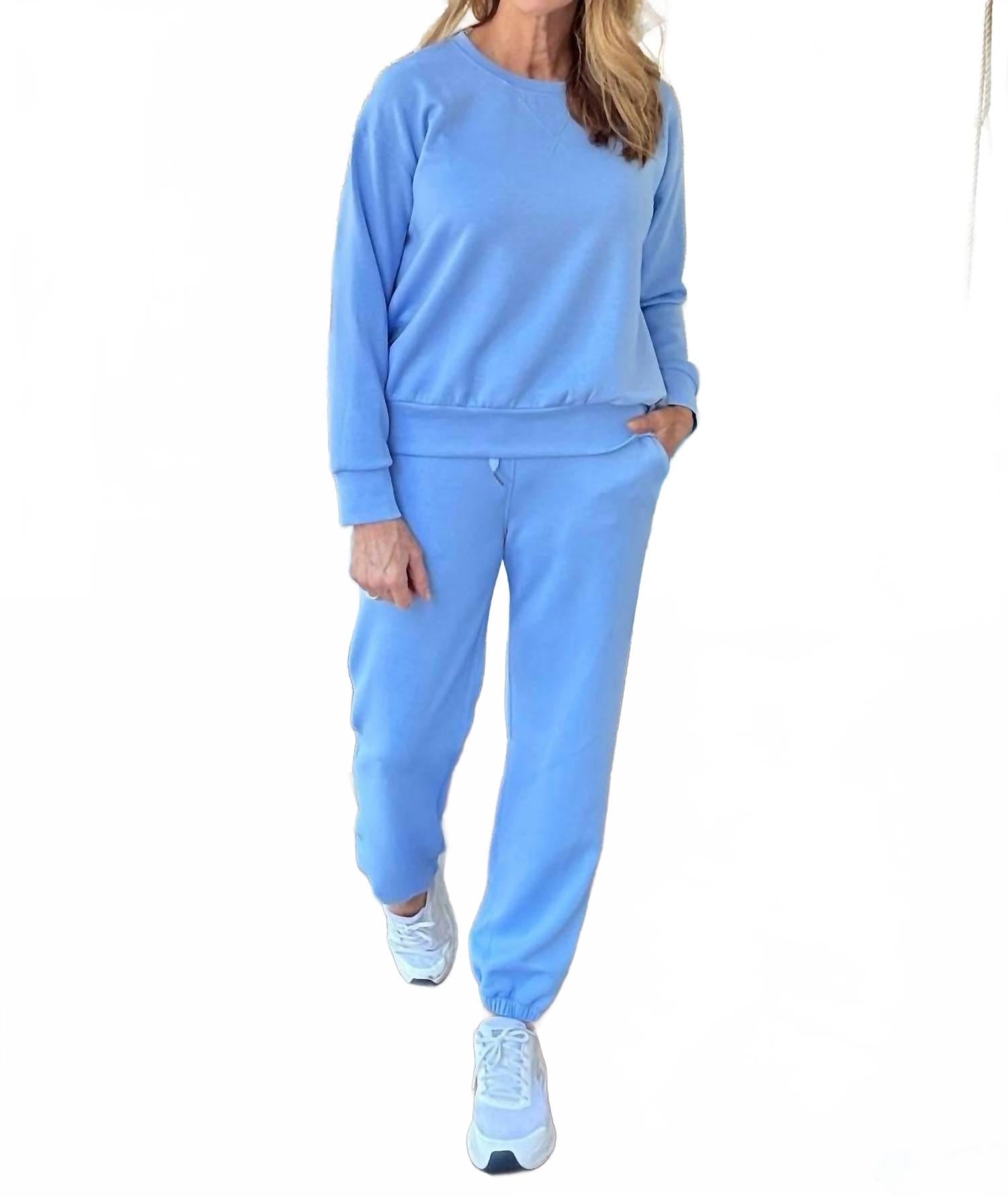 Дорожный набор «Малибу» светло-голубого цвета Dear Scarlett, светло-голубой
Дорожный набор «Малибу» светло-голубого цвета Dear Scarlett, светло-голубой