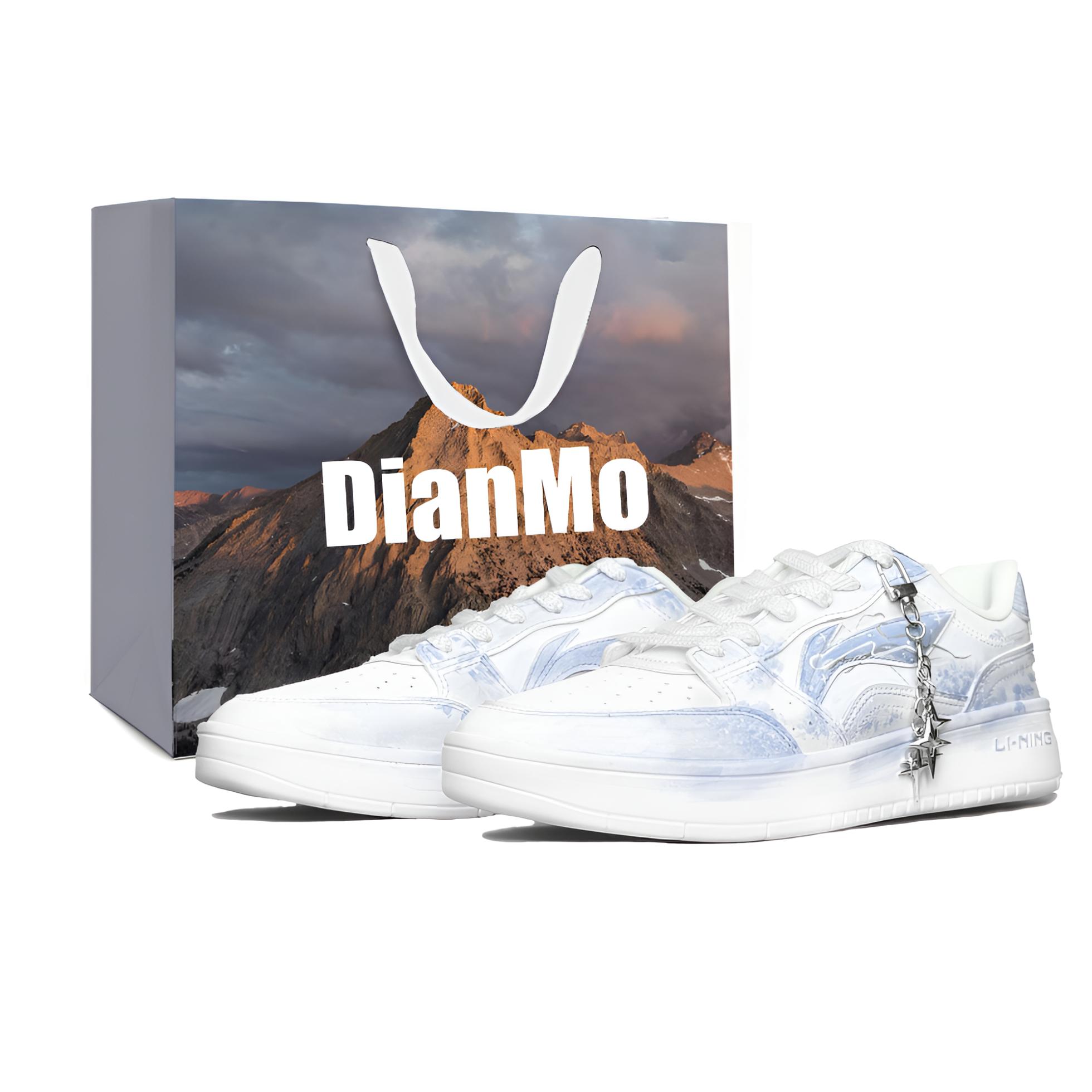 Мужские низкие скейтбордные кроссовки LiNing Acer Truncatum с амортизацией, износостойкостью и легким весом., белый синий (shopping bag)
Мужские низкие скейтбордные кроссовки LiNing Acer Truncatum с амортизацией, износостойкостью и легким весом., белый синий (shopping bag)