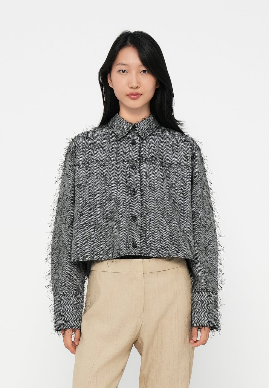 Блуза Samsøe Samsøe SOFILA SHIRT , Black/White /Black
Блуза Samsøe Samsøe SOFILA SHIRT , Black/White /Black