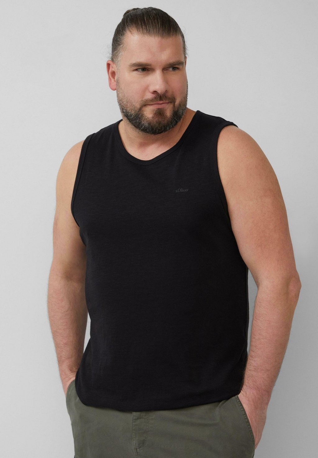 Майка s.Oliver, черный
Майка s.Oliver, черный