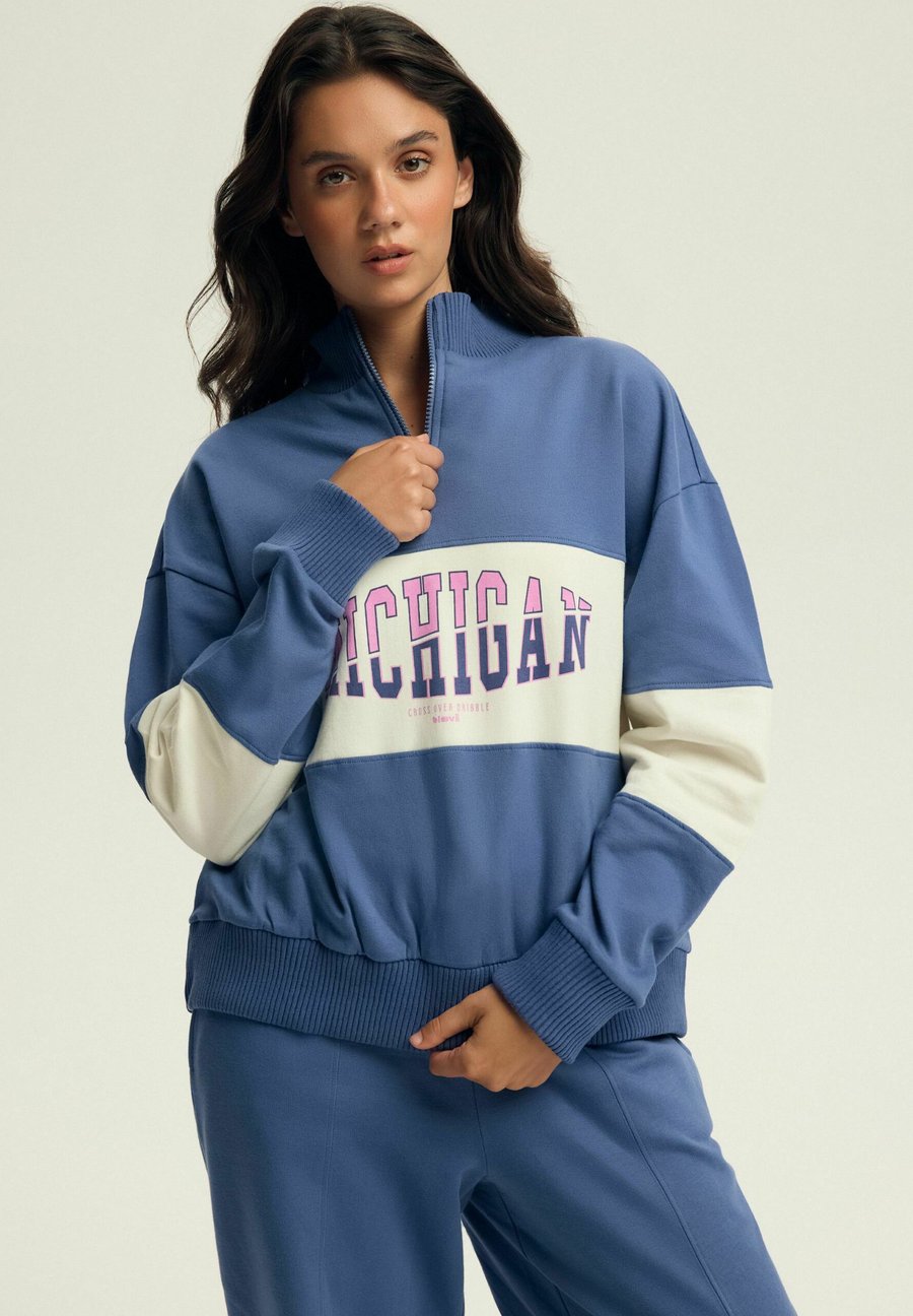 Толстовка ESOTIQ KELBY, Dark Blue, Синий, Толстовка ESOTIQ KELBY, Dark Blue
Толстовка ESOTIQ KELBY, Dark Blue, Синий, Толстовка ESOTIQ KELBY, Dark Blue