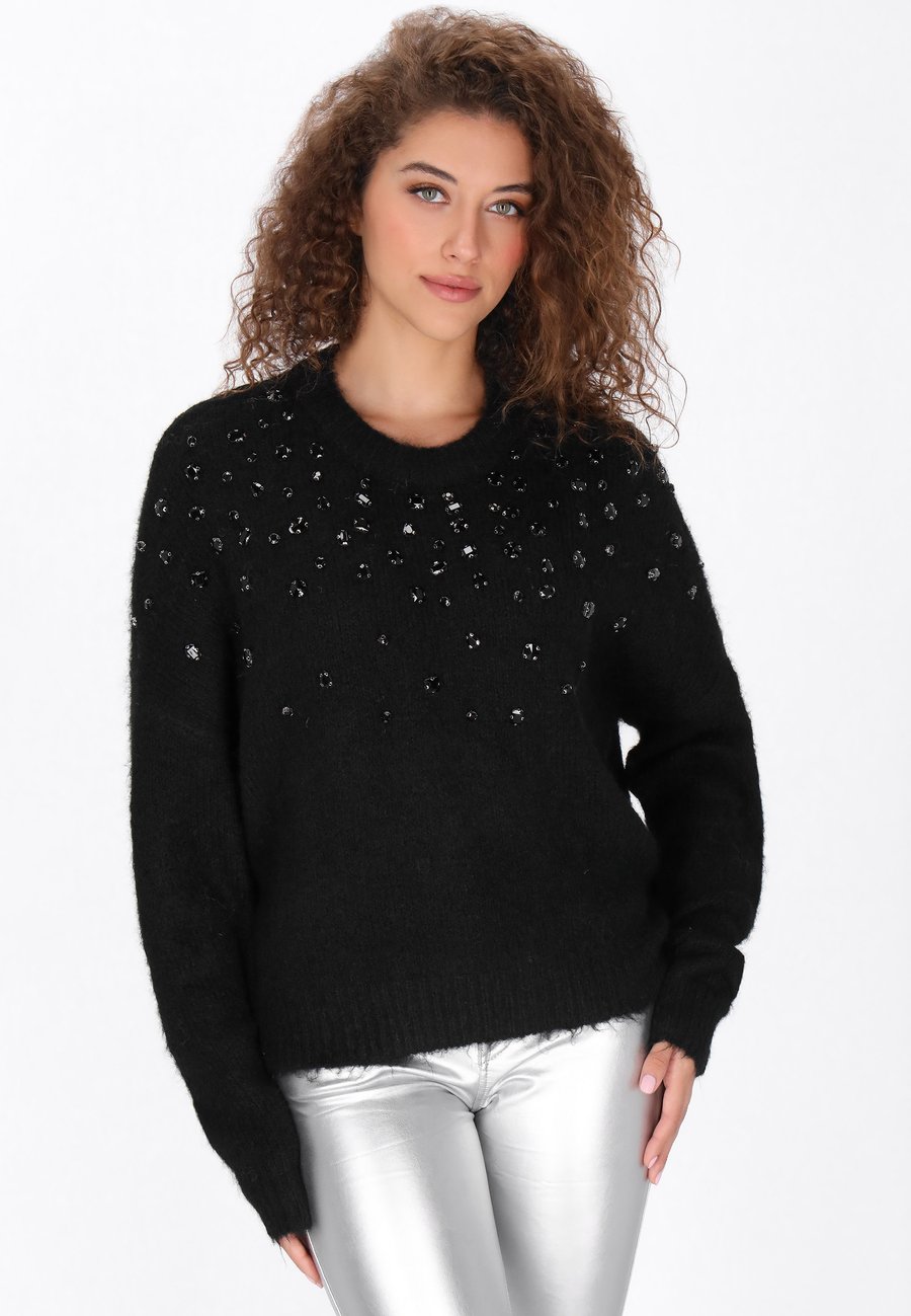 Джемпер faina Jumper, Black
Джемпер faina Jumper, Black