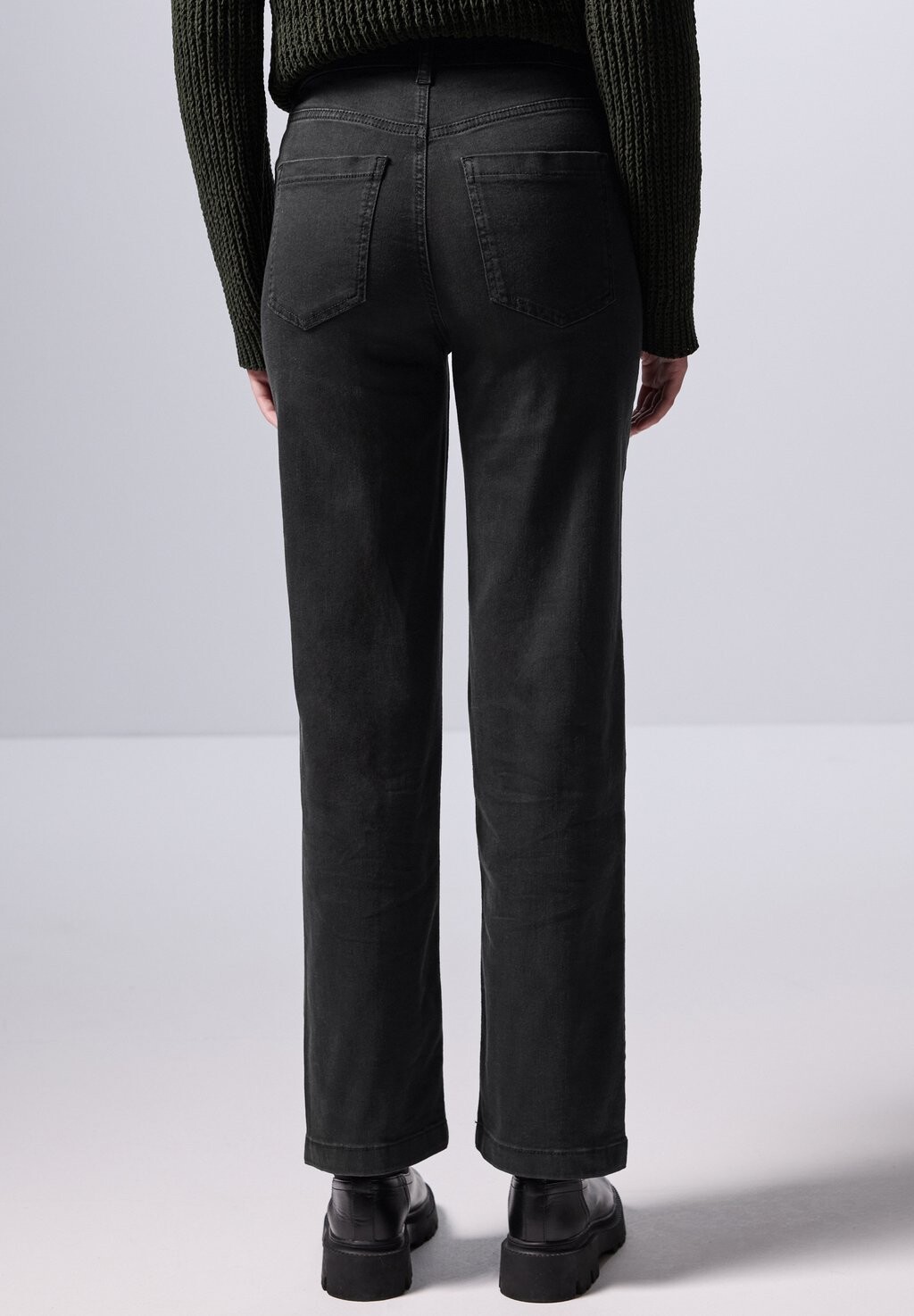 Джинсы прямого кроя Street One Studio, черный
Джинсы прямого кроя Street One Studio, черный