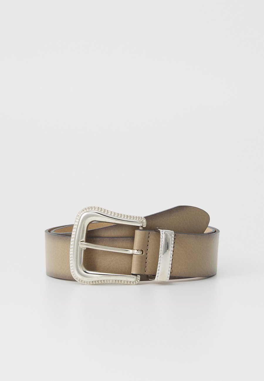 Ремень Vanzetti BUCKLE TAUPE BELT, Taupe
Ремень Vanzetti BUCKLE TAUPE BELT, Taupe