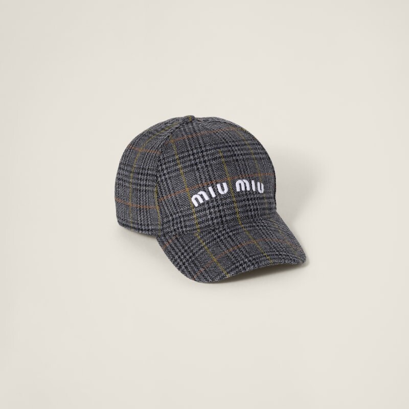 Шерстяная бейсболка Miu Miu, серый
Шерстяная бейсболка Miu Miu, серый