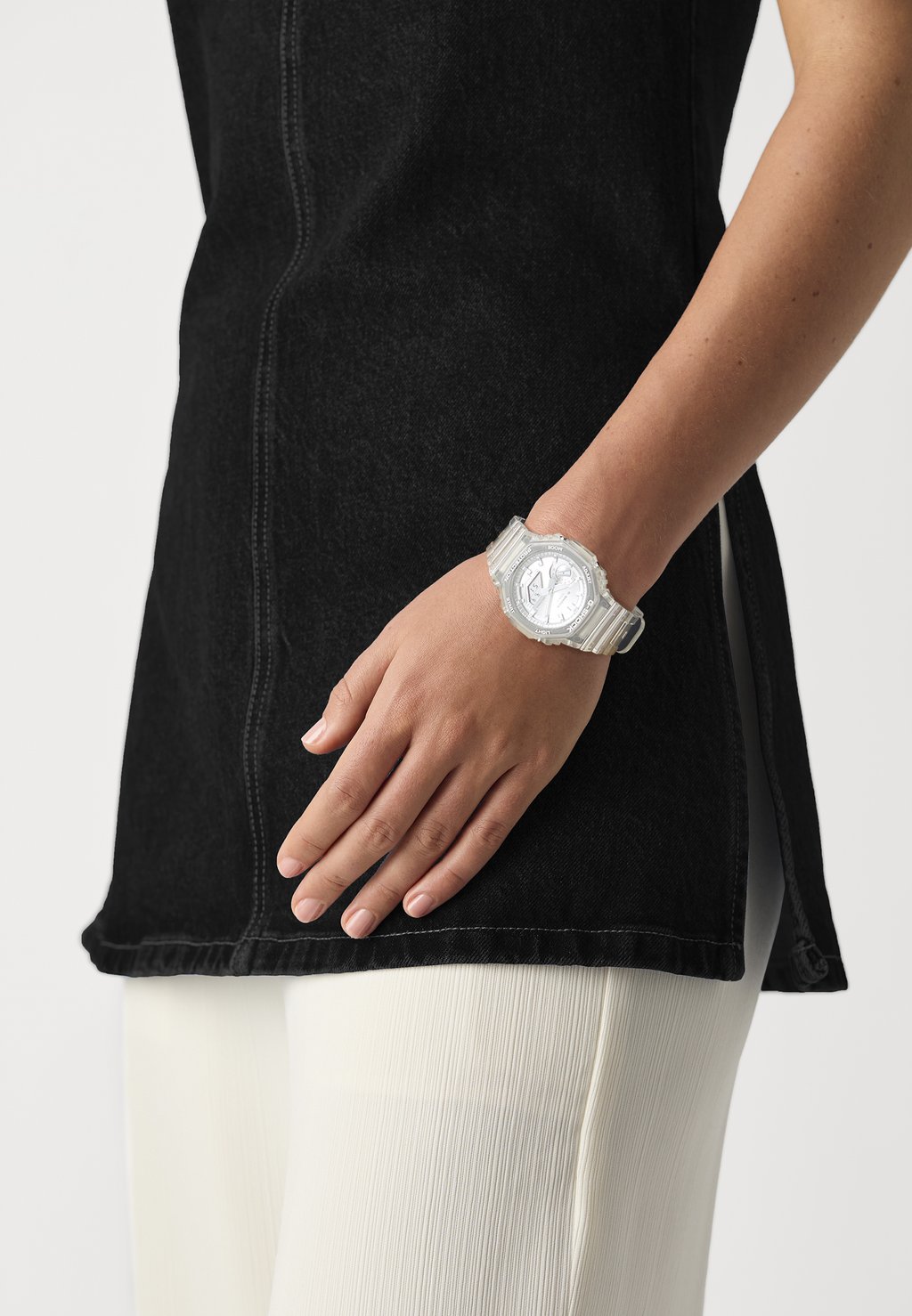 Часы GA-2100BM-7A8 UNISEX G-SHOCK, серебряный
Часы GA-2100BM-7A8 UNISEX G-SHOCK, серебряный