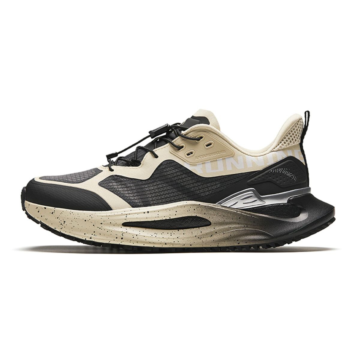 Кроссовки мужские низкие черные/желтые Anta
Кроссовки мужские низкие черные/желтые Anta